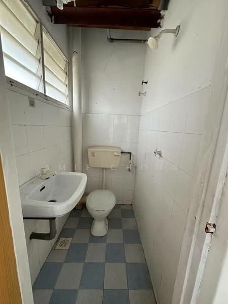 Flat for Sale at Panorama Lapangan Perdana - Amie Chong - Bathroom - PropertyGuru.com.my