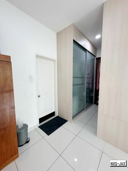 Semi-Detached House for Sale in Ambang Botanic (Klang) - Reilynn Tue - Entrance - PropertyGuru.com.my
