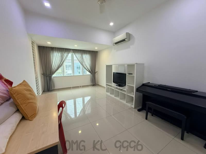 Rumah Teres untuk Dijual di Bandar Botanic (Klang) - Ivy Por - Living Room - PropertyGuru.com.my