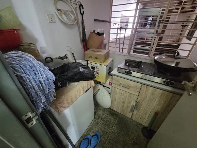 Servis Apartment untuk Dijual di Amaya Maluri - Kian Boon - Kitchen - PropertyGuru.com.my