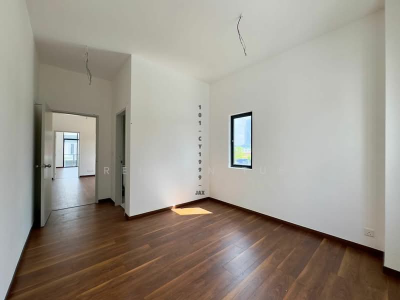 2-storey Terraced House for Sale in Setia Utama (Setia Alam) - Reilynn Tue - PropertyGuru.com.my