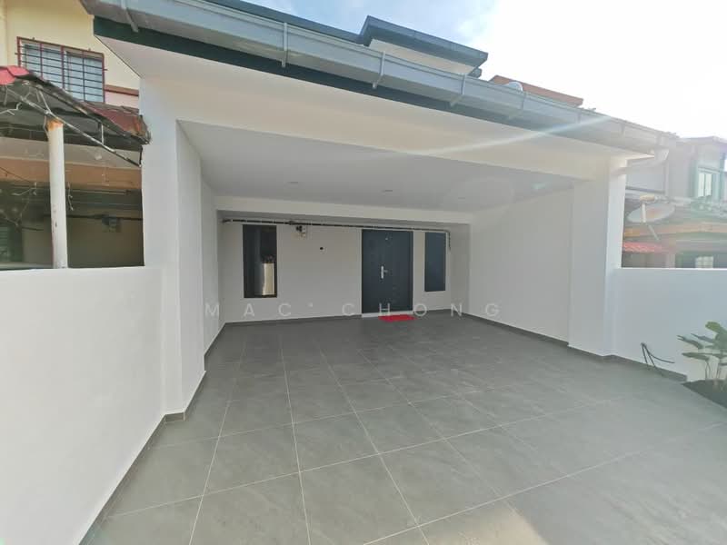 2-storey Terraced House for Sale in Bandar Mahkota Cheras (Cheras) - Mac Chong - Exterior - PropertyGuru.com.my