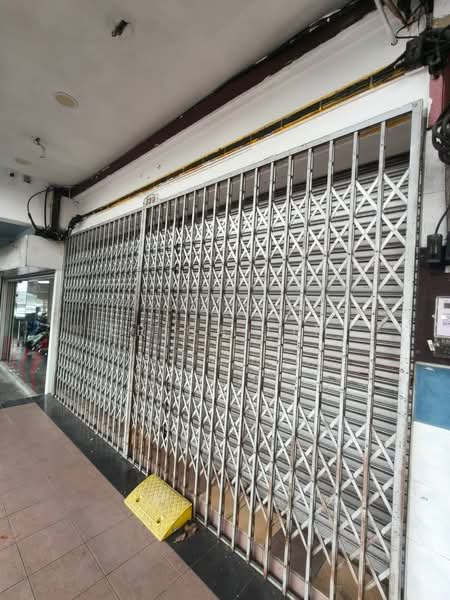 Untuk Disewa - Jalan Senai Utama 5/7, Senai