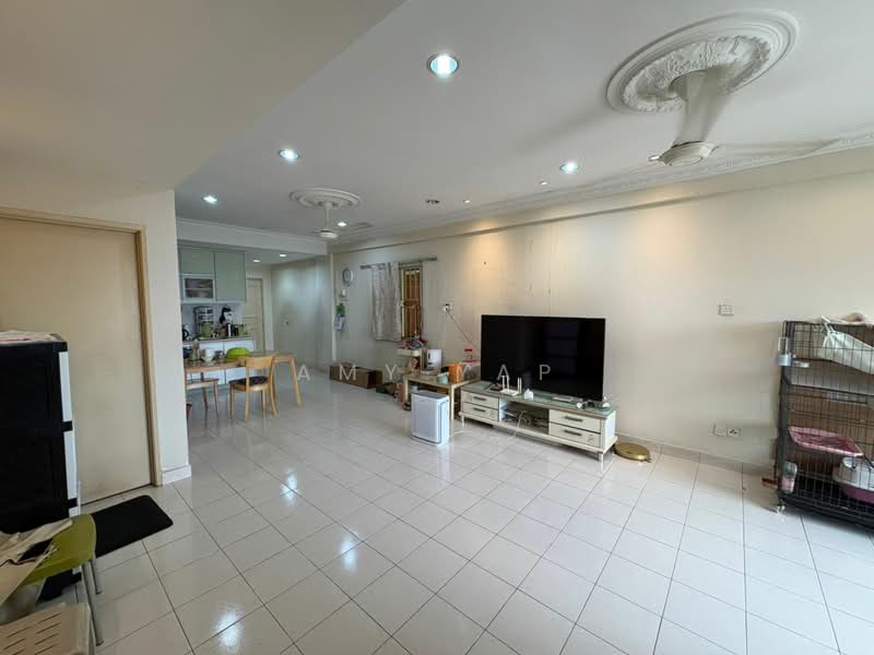 Apartment for Sale at Vista Mutiara - Amy Yap - Living Room - PropertyGuru.com.my