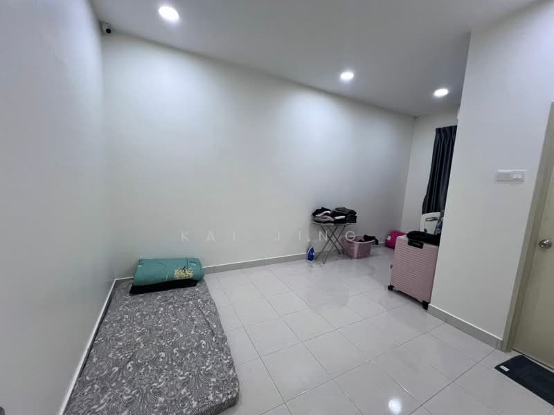 2-storey Terraced House for Sale in Tebrau (Johor) - Kai Jing - Bedroom - PropertyGuru.com.my