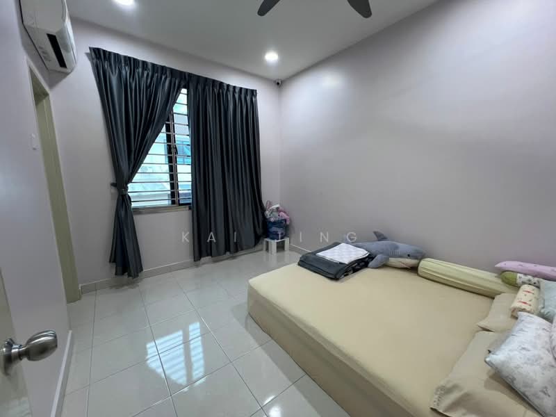 2-storey Terraced House for Sale in Tebrau (Johor) - Kai Jing - Bedroom - PropertyGuru.com.my