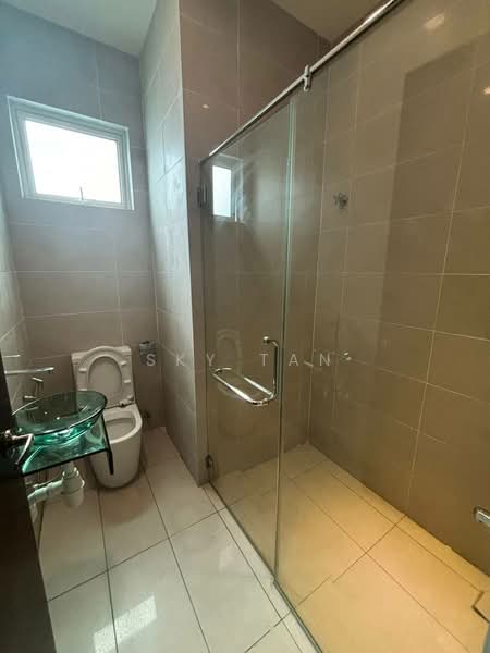 Service Residence for Sale at Twin Galaxy (Dwi Galaksi) - Sky Tan - Bathroom - PropertyGuru.com.my