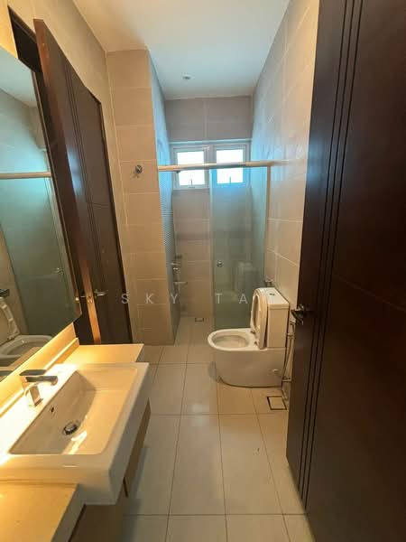 Service Residence for Sale at Twin Galaxy (Dwi Galaksi) - Sky Tan - Bathroom - PropertyGuru.com.my