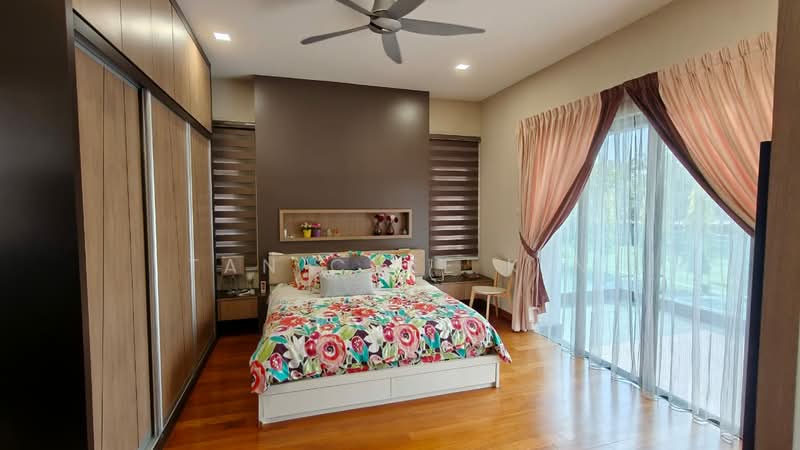 Semi-Detached House for Sale in Anggun 2 Residence (Rawang) - Tan Chee Kin - Bedroom - PropertyGuru.com.my