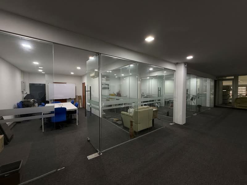 Kilang untuk Dijual di Kampung Bukit Kemuning (Shah Alam) - Lim Jeon - Interior - PropertyGuru.com.my