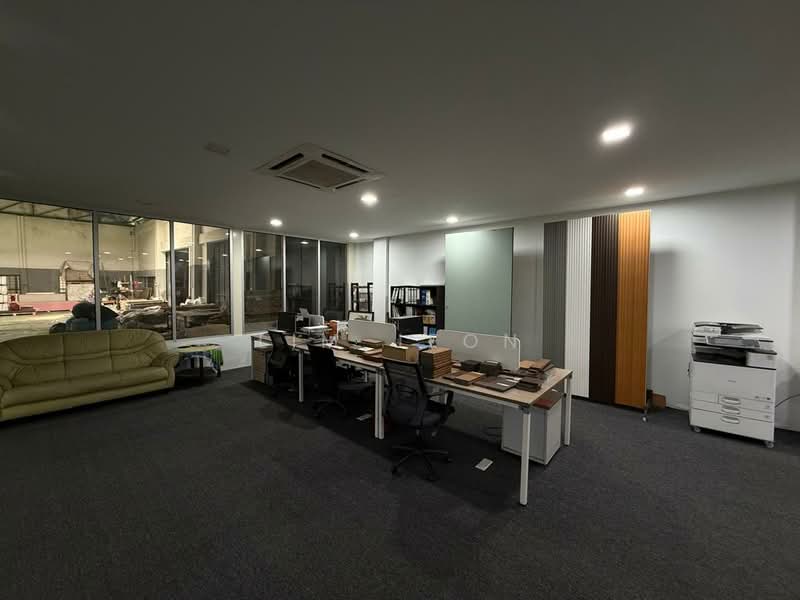 Kilang untuk Dijual di Kampung Bukit Kemuning (Shah Alam) - Lim Jeon - Interior - PropertyGuru.com.my