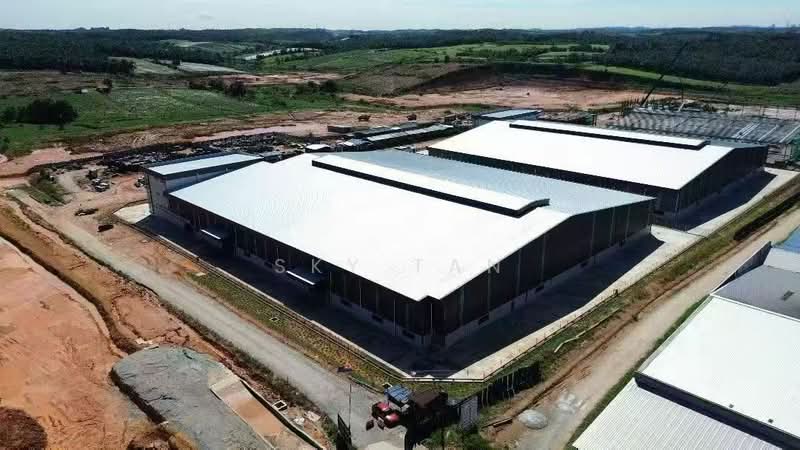 Detached Factory for Rent in Senai (Kulai) - Sky Tan - Exterior - PropertyGuru.com.my