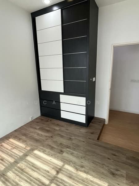 Servis Apartment untuk Dijual di Greenfield Regency - Lucas Wong - PropertyGuru.com.my