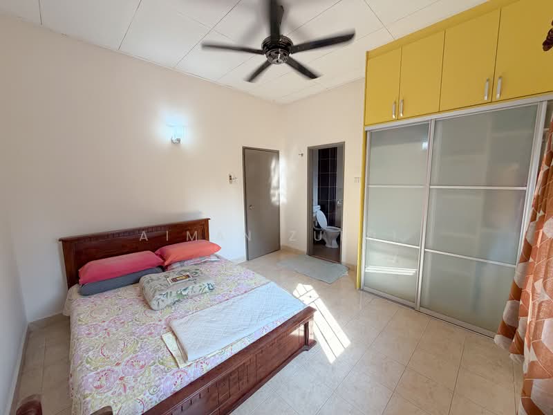 For Sale - Antara Gapi
