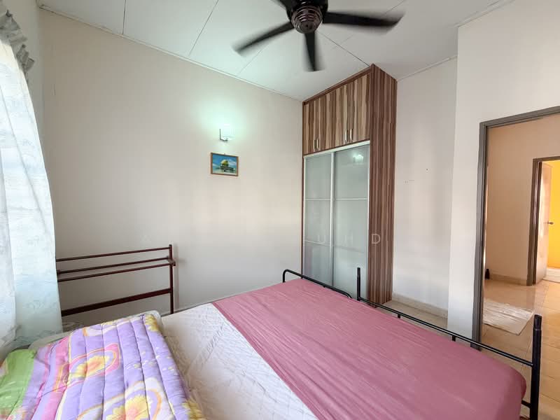 For Sale - Antara Gapi