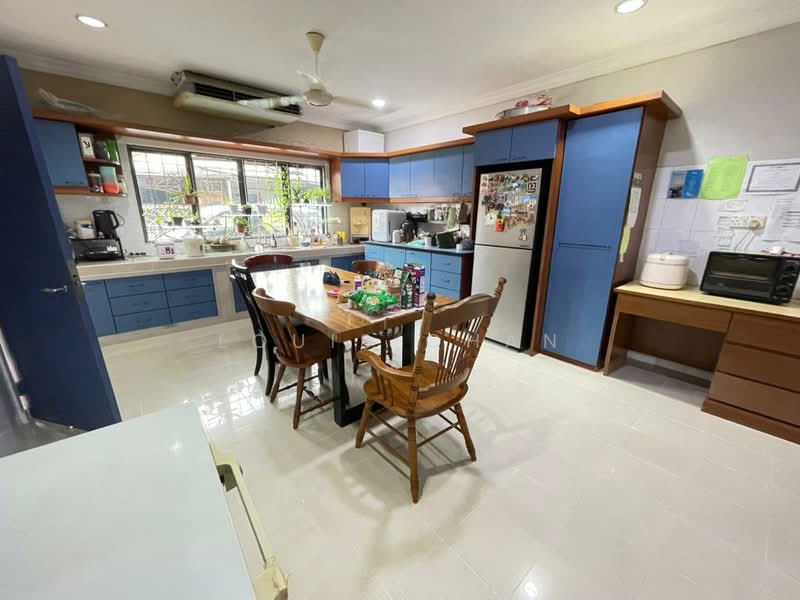 Rumah Teres 1 Tingkat untuk Dijual di Klang (Selangor) - Louis Chan - Kitchen - PropertyGuru.com.my
