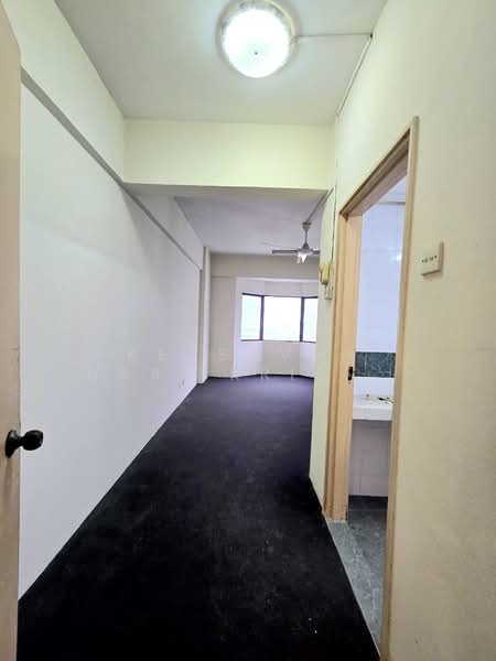 Kondominium untuk Dijual di Maxwell Towers - Keasavan Hari Krishnan - PropertyGuru.com.my