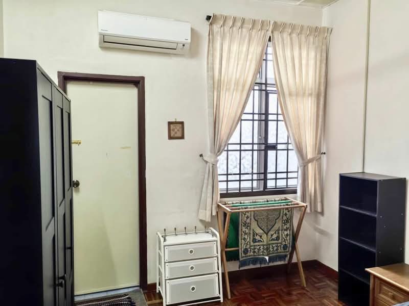 2-storey Terraced House for Rent in Taman Nusa Bestari (Iskandar Puteri (Nusajaya)) - Annie Lee - Bedroom - PropertyGuru.com.my