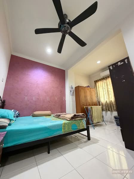 Rumah Teres 2 Tingkat untuk Dijual di Kampung Batu Belah (Klang) - Reilynn Tue - Bedroom - PropertyGuru.com.my