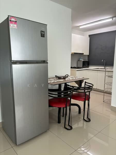 Servis Apartment untuk Disewa di Galleria Equine Park - Kays Chin - Kitchen - PropertyGuru.com.my