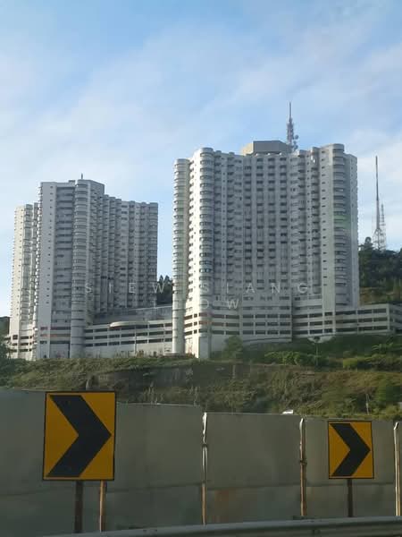 Apartment for Sale at Golden Hills Resort (Amber Court Apartment) - Siew Siang Leow - Exterior - PropertyGuru.com.my