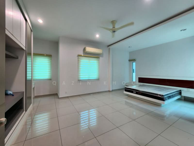 Bungalow for Sale in Bandar Baru Sri Klebang (Chemor) - Qazin Khoo - Master Bedroom - PropertyGuru.com.my