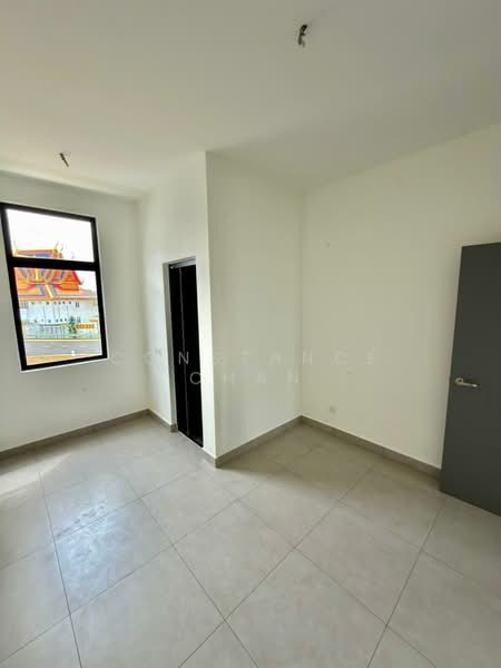 2-storey Terraced House for Sale in Taman Mount Austin (Tebrau) - Constance Chan - Interior - PropertyGuru.com.my