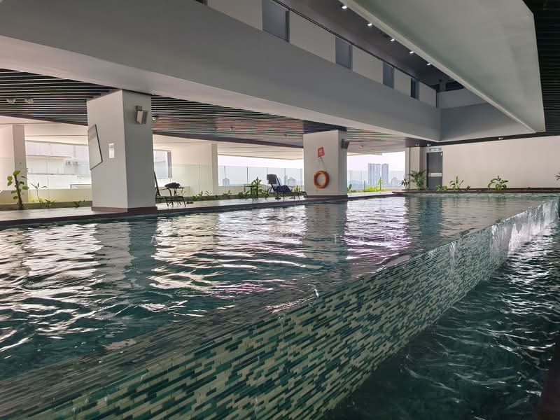 Servis Apartment untuk Disewa di Atria - Andrew Tan - Pool - PropertyGuru.com.my