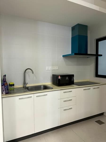 Kondominium untuk Disewa di Gala City Residences - Jeno Tan - Kitchen - PropertyGuru.com.my