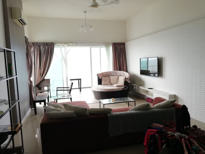 Kondominium untuk Disewa di Bayu Ferringhi Condominiums - Irene Goh - Living Room - PropertyGuru.com.my