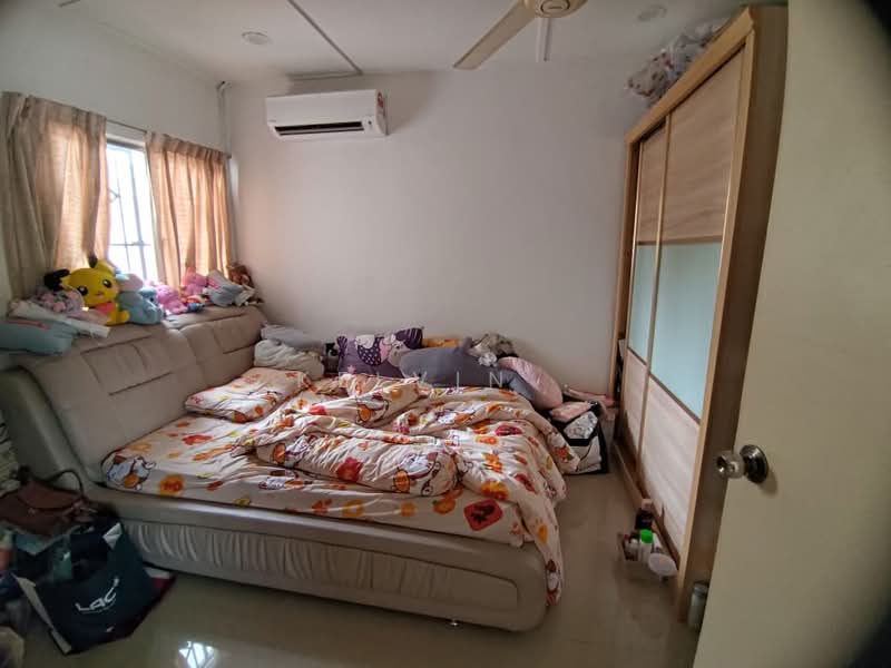 2-storey Terraced House for Sale in Taman Bukit Rawang Jaya (Rawang) - Kelvin . - Bedroom - PropertyGuru.com.my