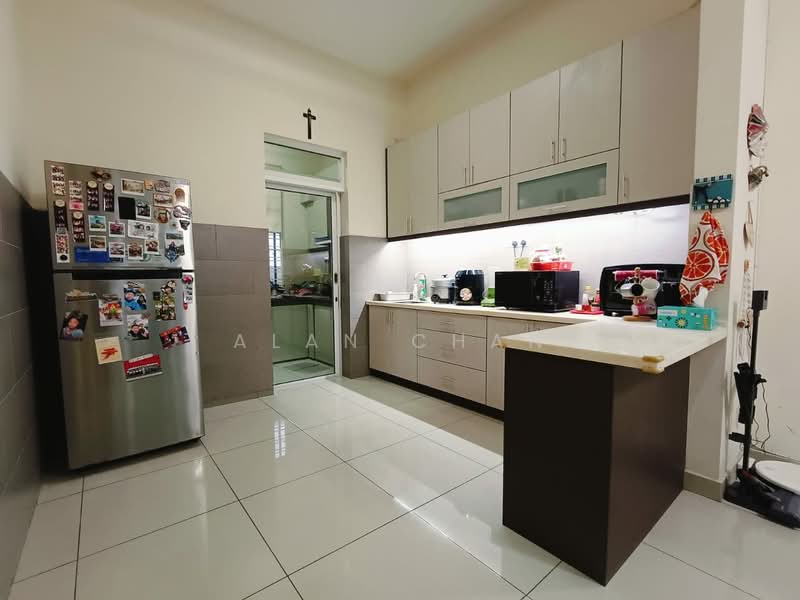 2-storey Terraced House for Sale in 16 Sierra (Puchong) - Alan Chan - Kitchen - PropertyGuru.com.my
