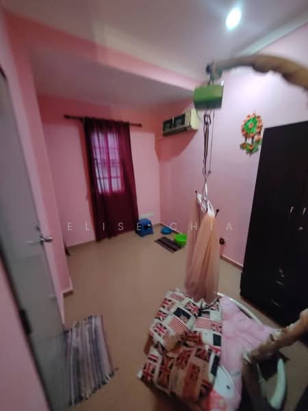 2-storey Terraced House for Sale in Taman Seri Orkid (Skudai) - Elise Chia - Bedroom - PropertyGuru.com.my