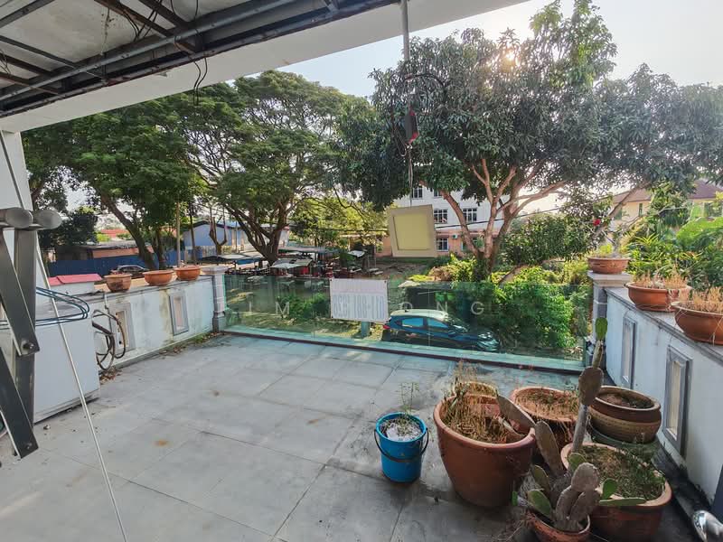 Rumah Teres 2 Tingkat untuk Dijual di Taman Tanjung Minyak (Tanjong Minyak) - Tim Piong - Balcony - PropertyGuru.com.my