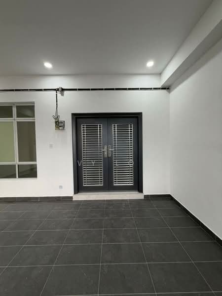 Rumah Teres 1 Tingkat untuk Dijual di Taman Bestari Indah (Ulu Tiram) - Ivy Low - Entrance - PropertyGuru.com.my