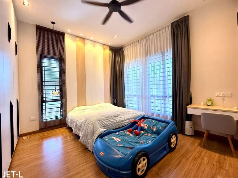 2-storey Terraced House for Sale in Bandar Bukit Raja (Klang) - Reilynn Tue - Bedroom - PropertyGuru.com.my