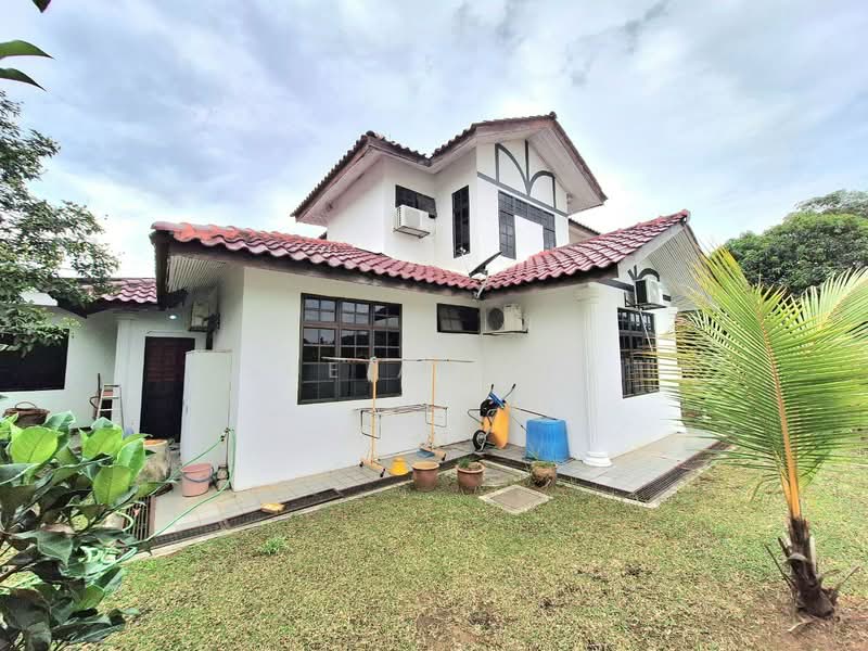 Bungalow for Sale in Seksyen 9 (Shah Alam) - Sue Arifin - Exterior - PropertyGuru.com.my