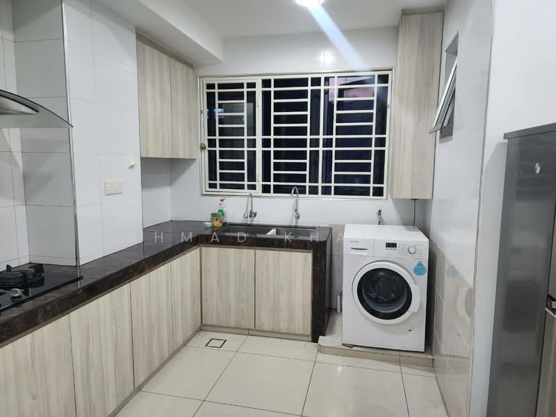 Condominium for Rent at Residensi Rampai (The Parc Tower) - Ahmad Khairi - Kitchen - PropertyGuru.com.my
