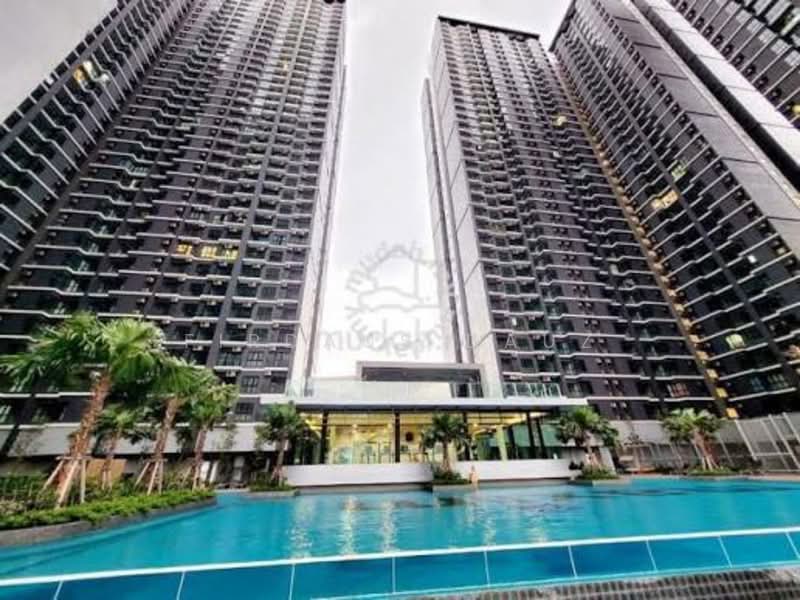 For Sale - Majestic Maxim