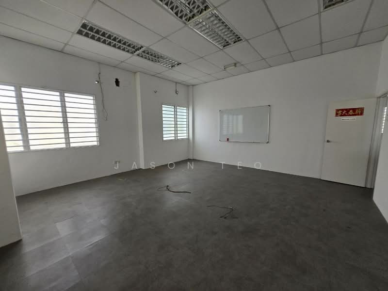 Factory for Rent in Taman Perindustrian Kinrara (Bandar Kinrara) - Jason Teo - Interior - PropertyGuru.com.my