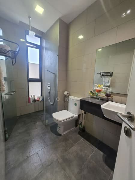 Townhouse for Sale in Seri Kembangan (Selangor) - Jason Teo - Bathroom - PropertyGuru.com.my
