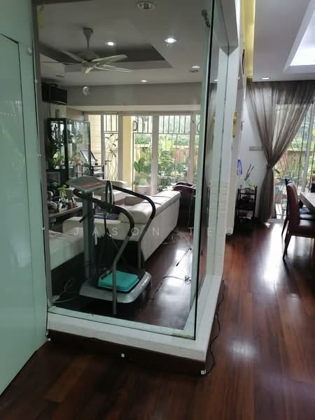 Rumah Teres 3 Tingkat untuk Dijual di Taman Esplanad (Bukit Jalil) - Jason Teo - Living Room - PropertyGuru.com.my