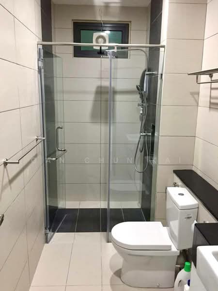 Kondominium untuk Disewa di Marinox Sky Villas - Gan Chun Kai - Bathroom - PropertyGuru.com.my