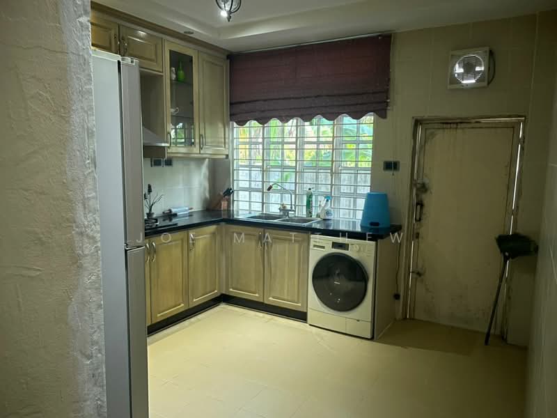Bungalow for Sale in Nilai (Negeri Sembilan) - Joe Matthew - Kitchen - PropertyGuru.com.my