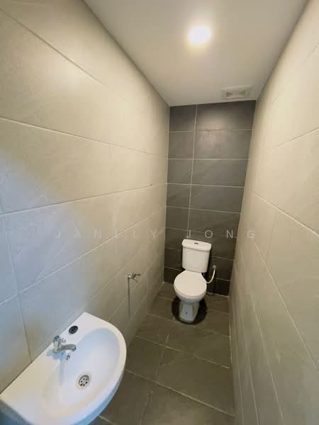 1-storey Terraced House for Sale in Taman Serene (Johor Bahru) - Janlly Jong - Bathroom - PropertyGuru.com.my