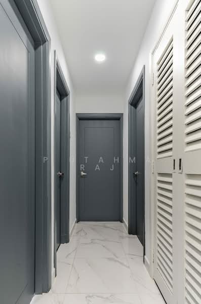 Kondominium untuk Dijual di Cameron Towers - P Utahma Raj - Corridor - PropertyGuru.com.my