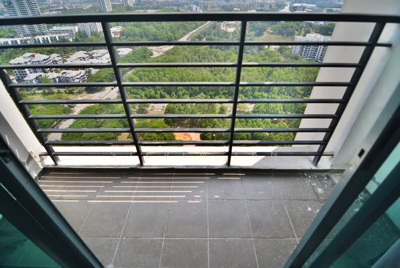 Servis Apartment untuk Disewa di D'Pulze Cyberjaya - Steven Tan - Balcony - PropertyGuru.com.my