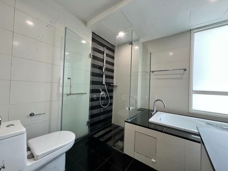 Kondominium untuk Disewa di Kiaraville - Jessy Chye - Bathroom - PropertyGuru.com.my
