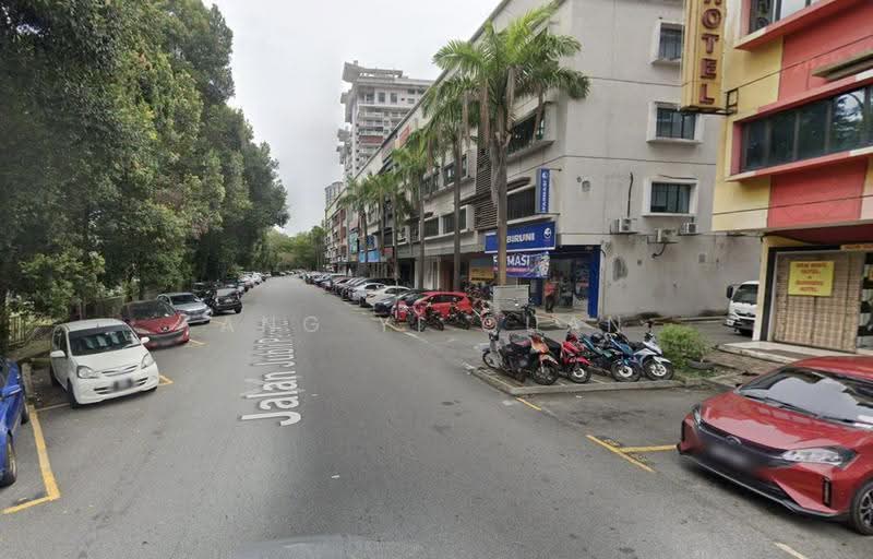 Shop for Sale in Seksyen 22 (Shah Alam) - Ang Yi Quan - Exterior - PropertyGuru.com.my