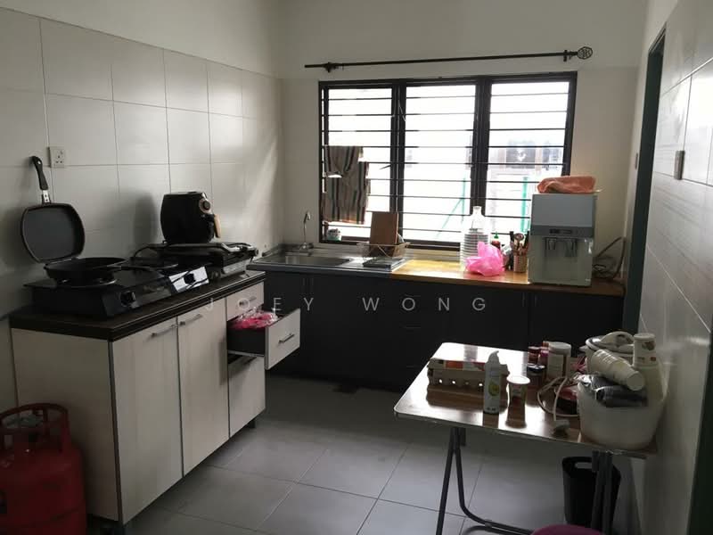 2-storey Terraced House for Sale in Bandar Metro Puchong (Puchong) - Joey Wong - Kitchen - PropertyGuru.com.my